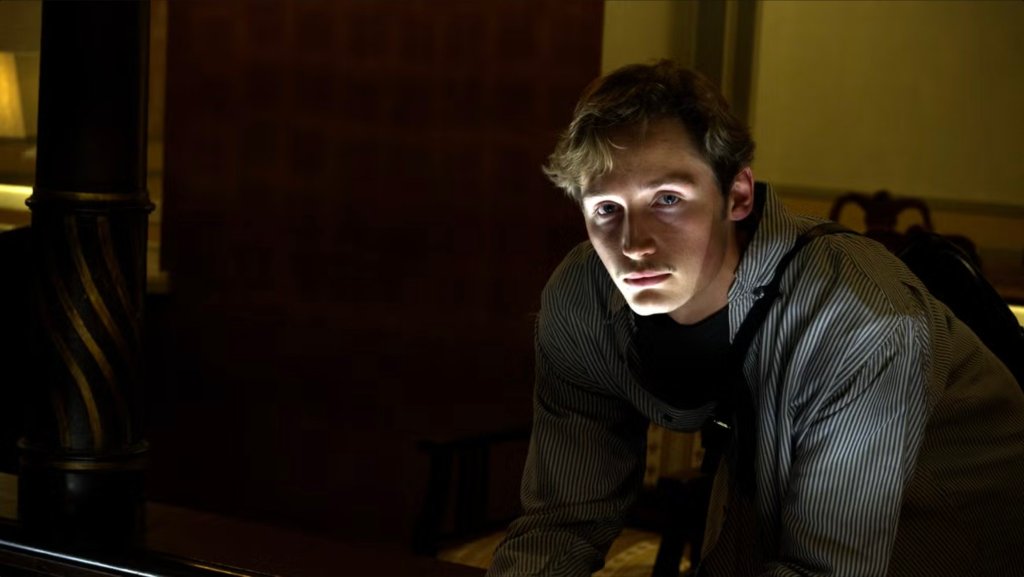 Bild Anders K Gustafsson på Ludvig Spångberg i Falukuriren med debuten Hvitabergen Collection: Diktsamling 2020-2024